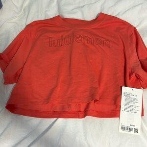 Lululemon all yours crop top tee graphic size 2